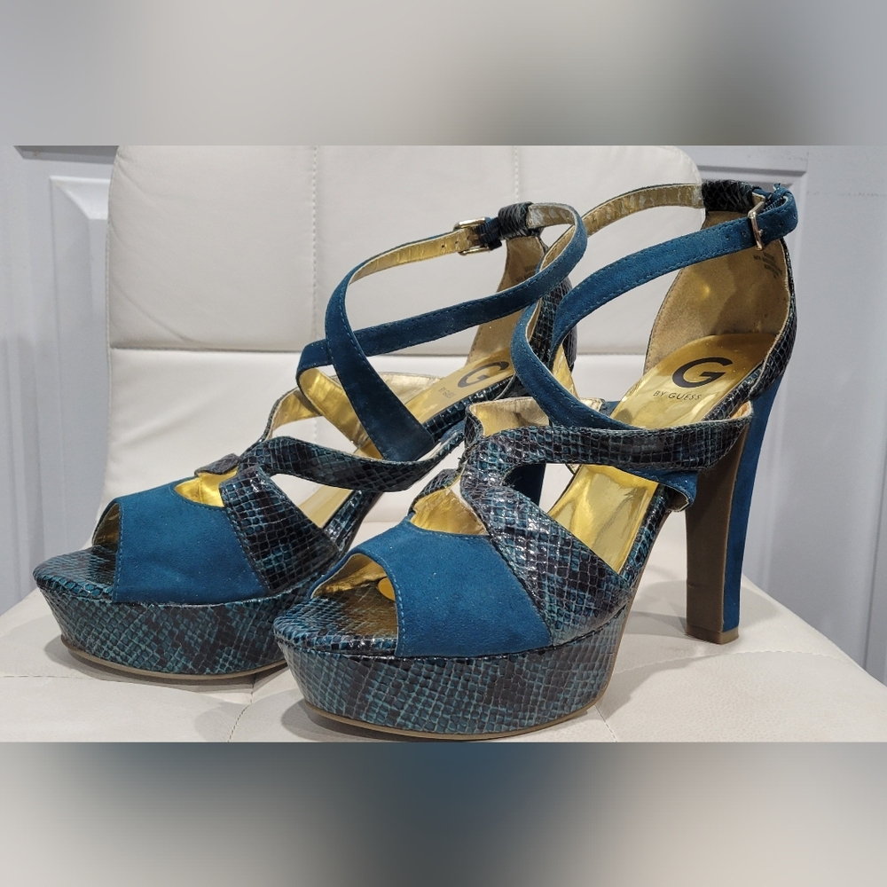 G by Guess Adhirra Platform Stiletto Sandal Teal suede/Snake Print Womens 9